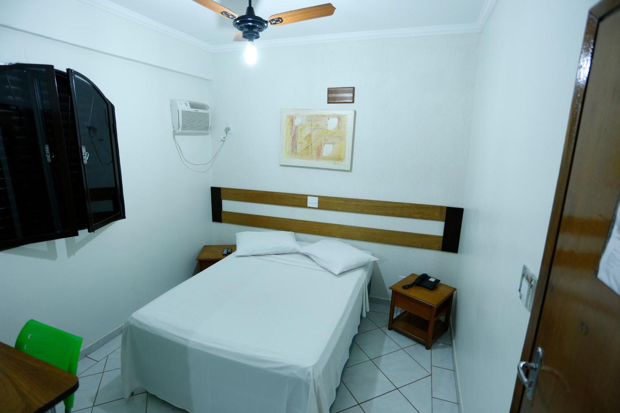 Hotel King Sao Jose do Rio Preto  Oda fotoğraf