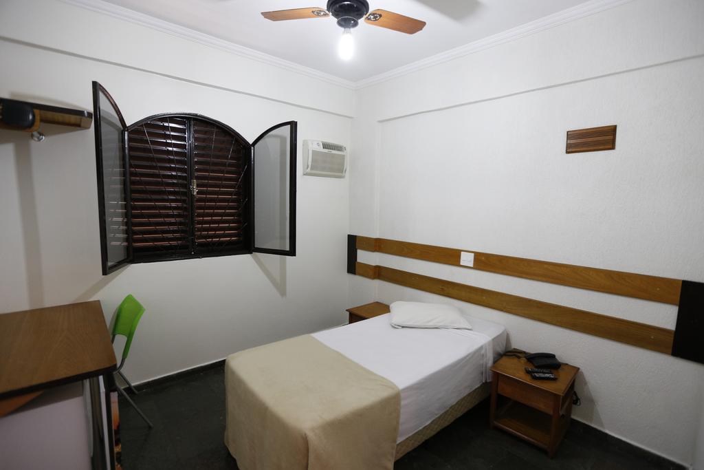 Hotel King Sao Jose do Rio Preto  Oda fotoğraf